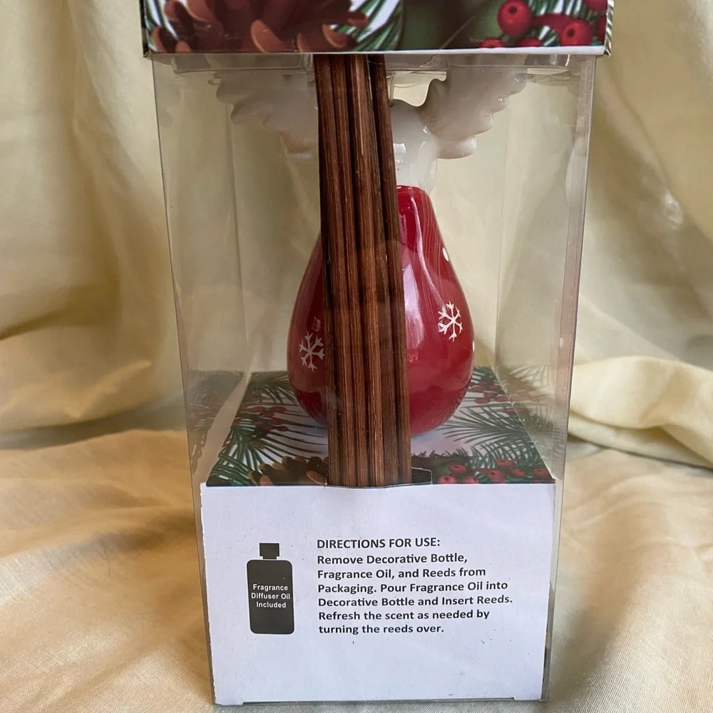 NEW San Miguel Holiday Moose Essential Oil Reed Diffuser 5